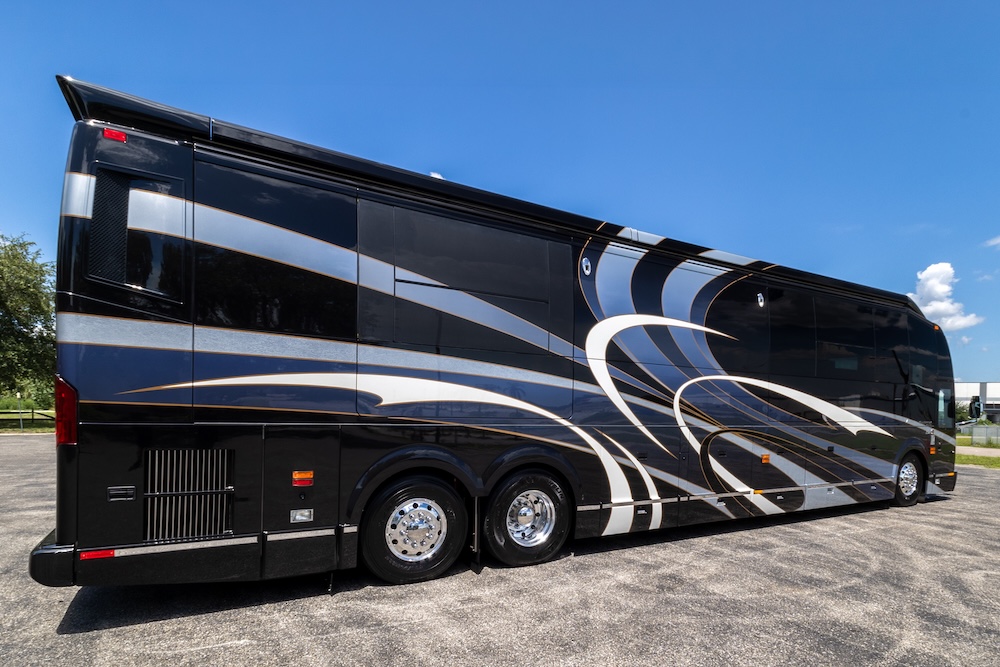 2016 Prevost Millennium H3-45 For Sale