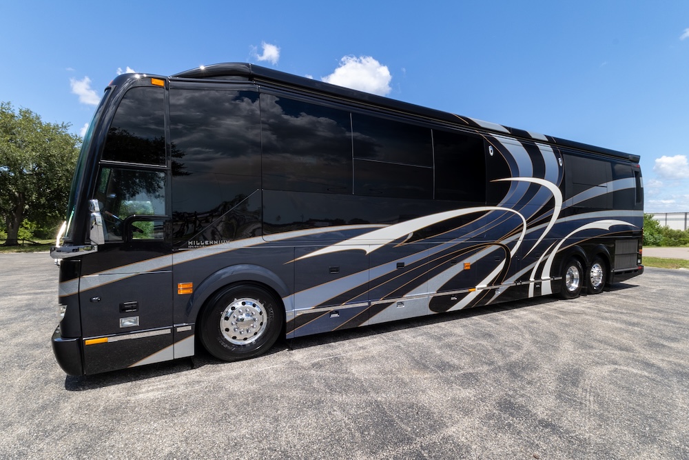 2016 Prevost Millennium H3-45 For Sale