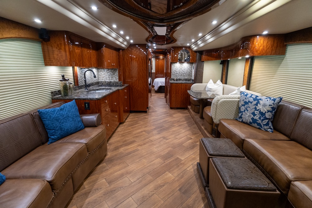 2016 Prevost Millennium H3-45 For Sale