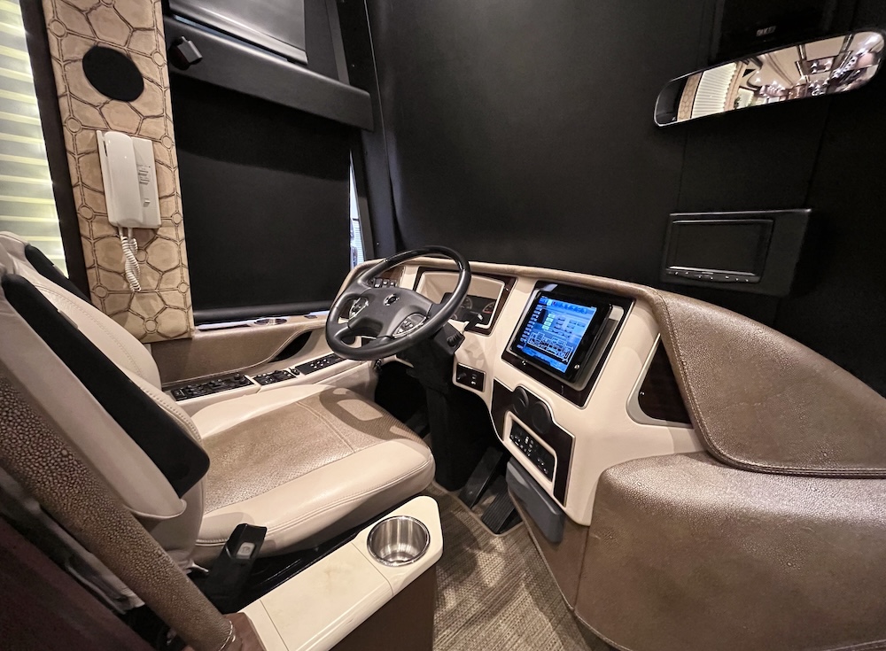 2017 Prevost Liberty H3-45 For Sale