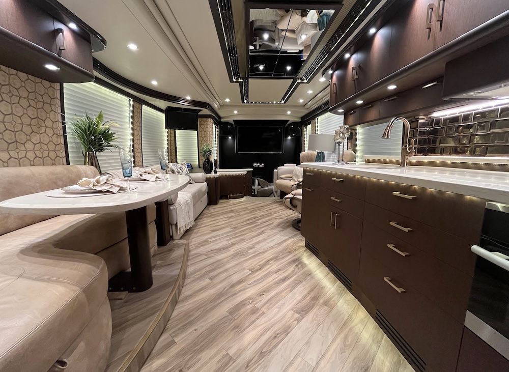 2017 Prevost Liberty H3-45 For Sale