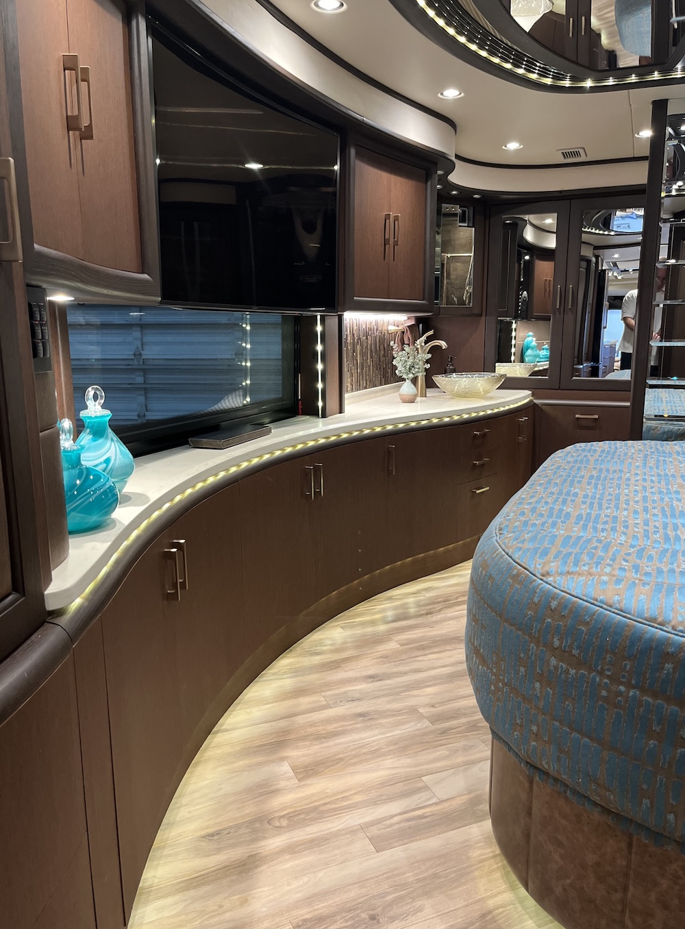 2017 Prevost Liberty H3-45 For Sale