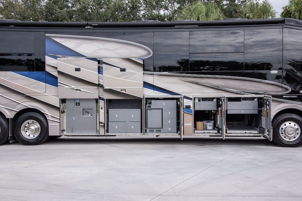 2017 Prevost Liberty H3-45 For Sale