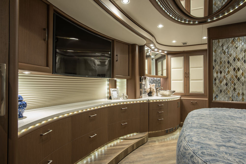 2017 Prevost Liberty H3-45 For Sale