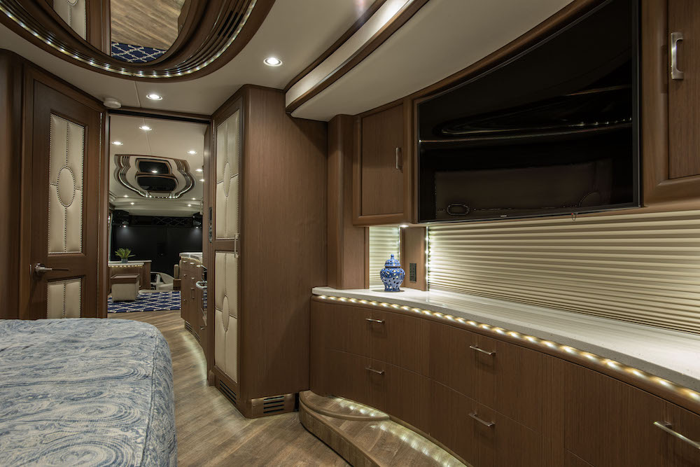 2017 Prevost Liberty H3-45 For Sale