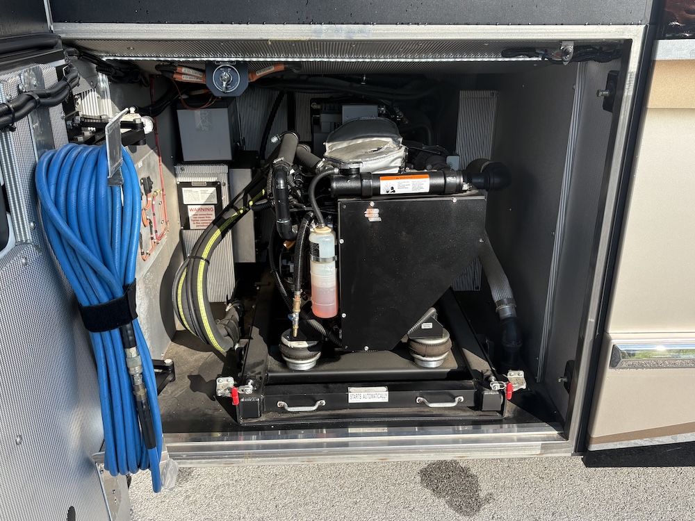 2017 Prevost Marathon H3-45 For Sale