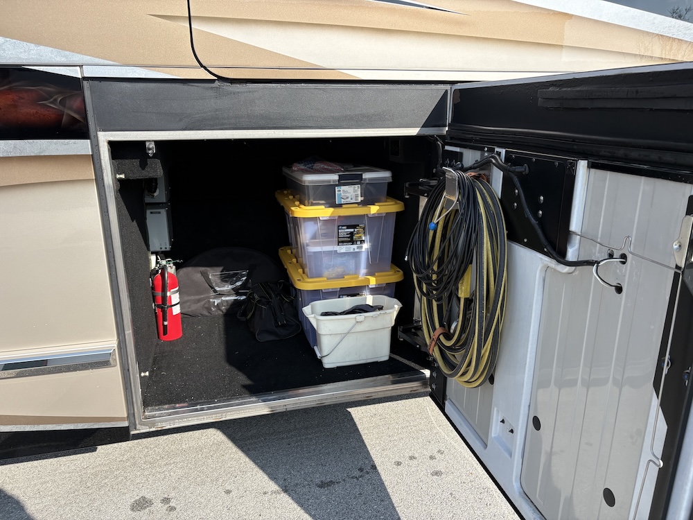 2017 Prevost Marathon H3-45 For Sale