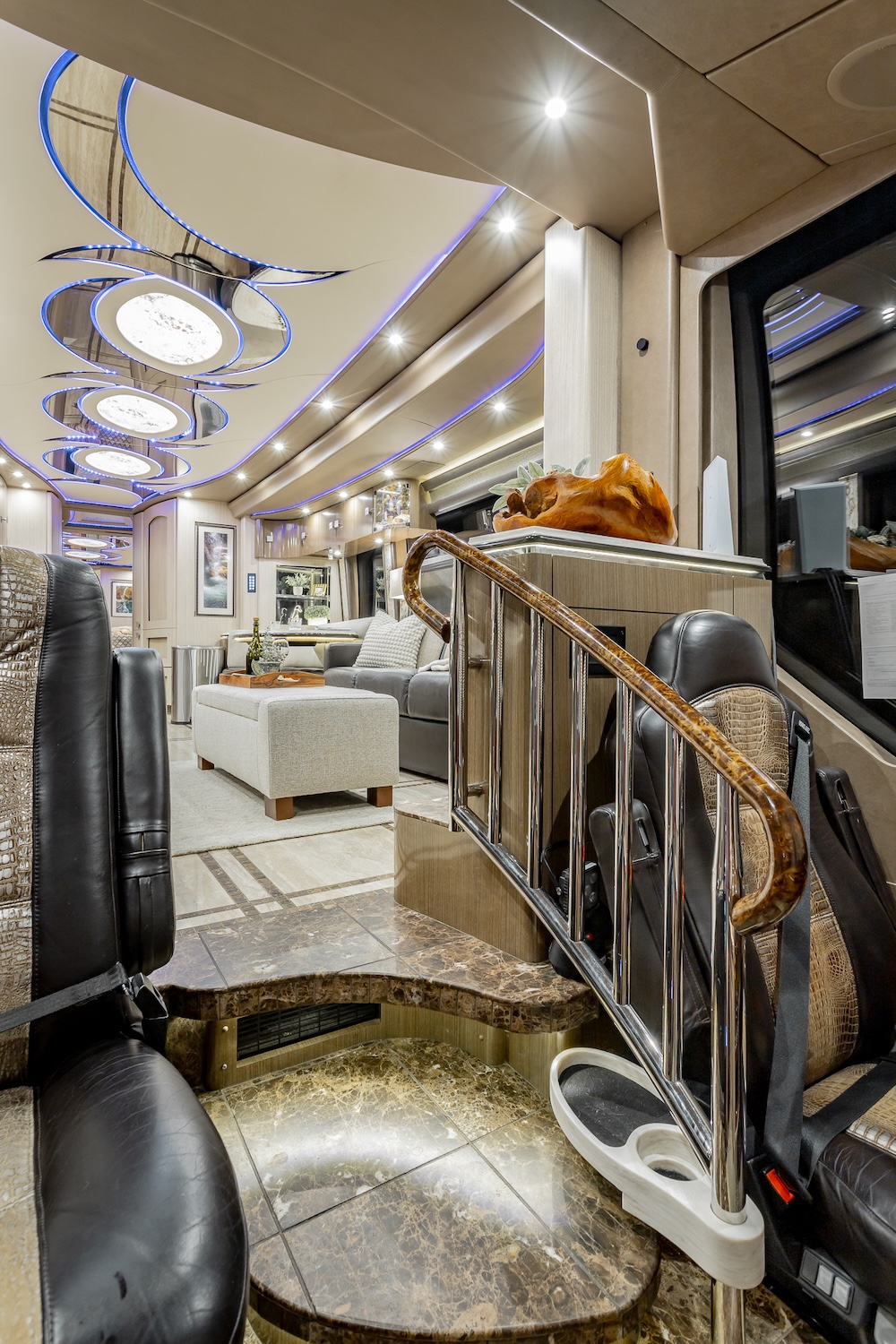 2017 Prevost Marathon  H3-45 For Sale