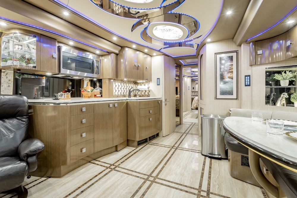 2017 Prevost Marathon  H3-45 For Sale