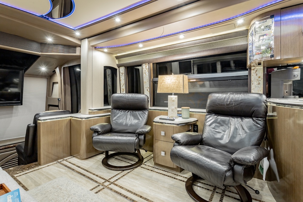 2017 Prevost Marathon  H3-45 For Sale