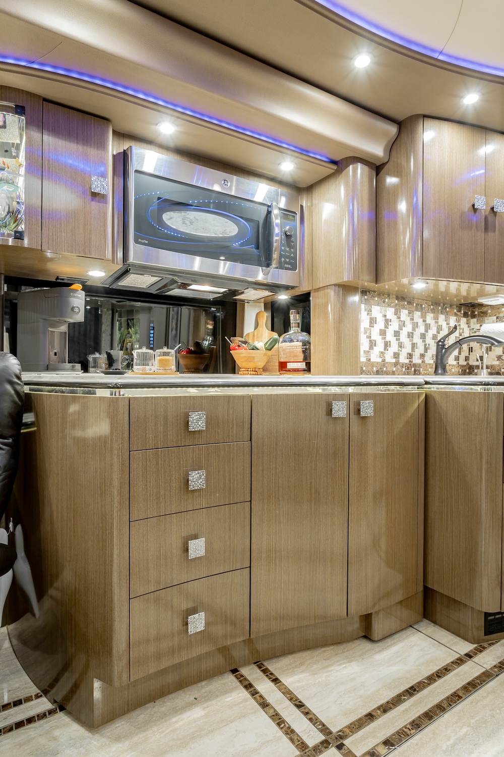 2017 Prevost Marathon  H3-45 For Sale