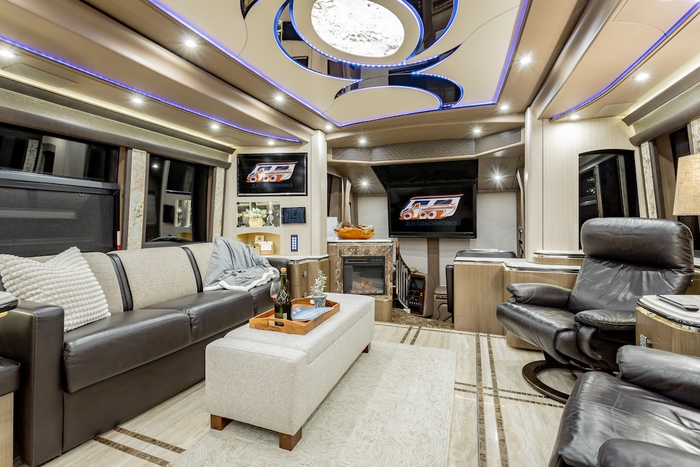 2017 Prevost Marathon  H3-45 For Sale