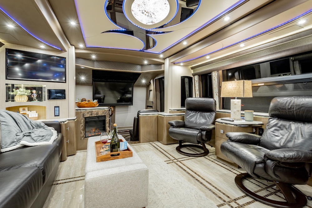 2017 Prevost Marathon  H3-45 For Sale