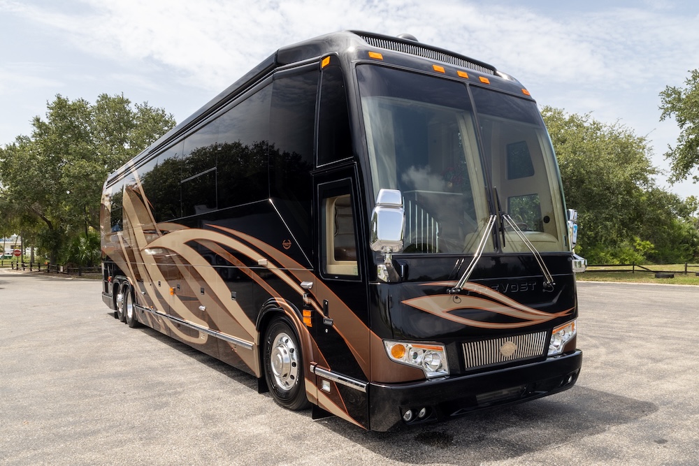 2017 Prevost Marathon H3-45 For Sale