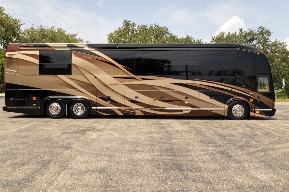 2017 Prevost Marathon H3-45 For Sale