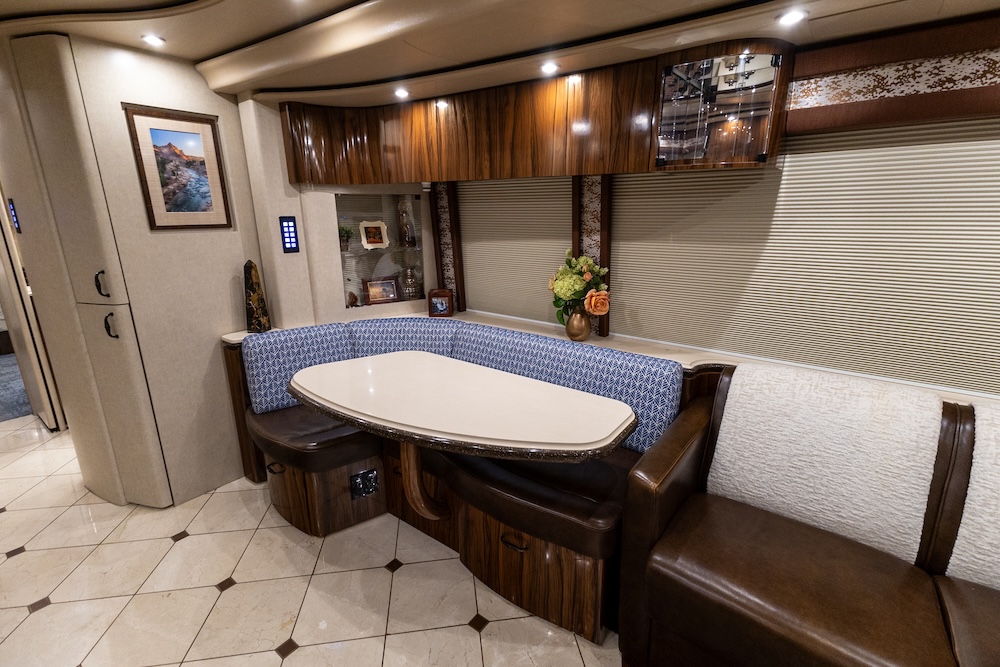 2017 Prevost Marathon H3-45 For Sale