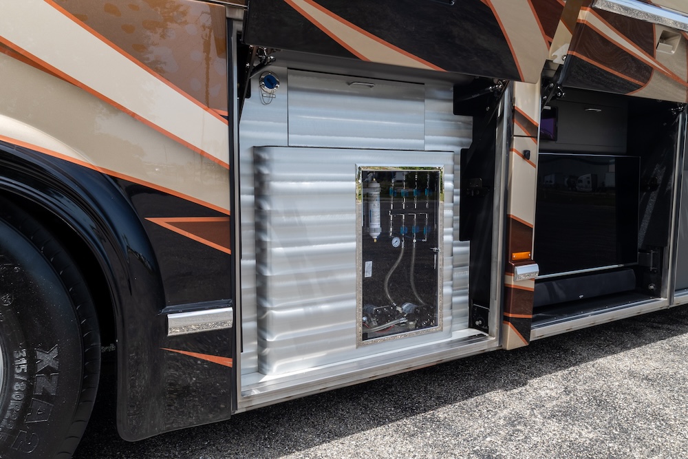 2017 Prevost Marathon H3-45 For Sale