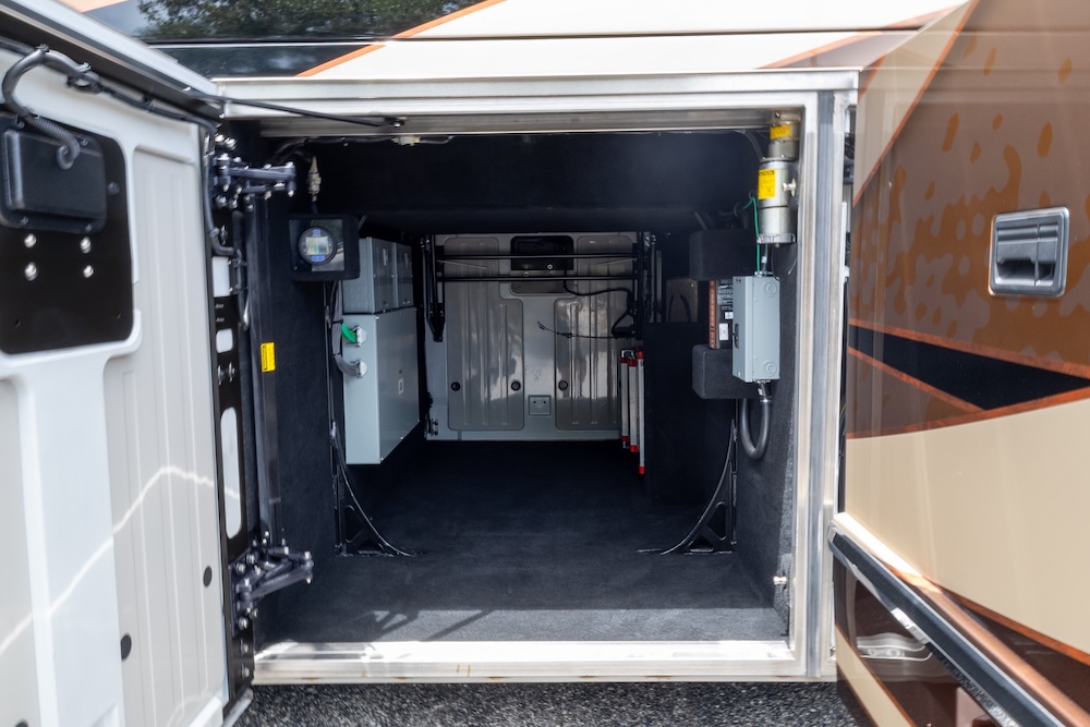 2017 Prevost Marathon H3-45 For Sale