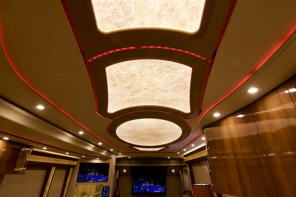 2017 Prevost Marathon H3-45 For Sale