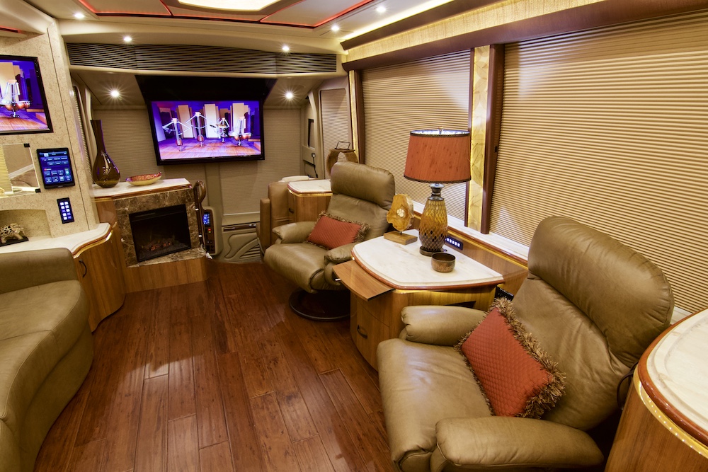 2017 Prevost Marathon H3-45 For Sale
