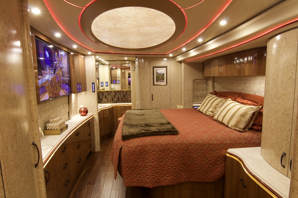 2017 Prevost Marathon H3-45 For Sale