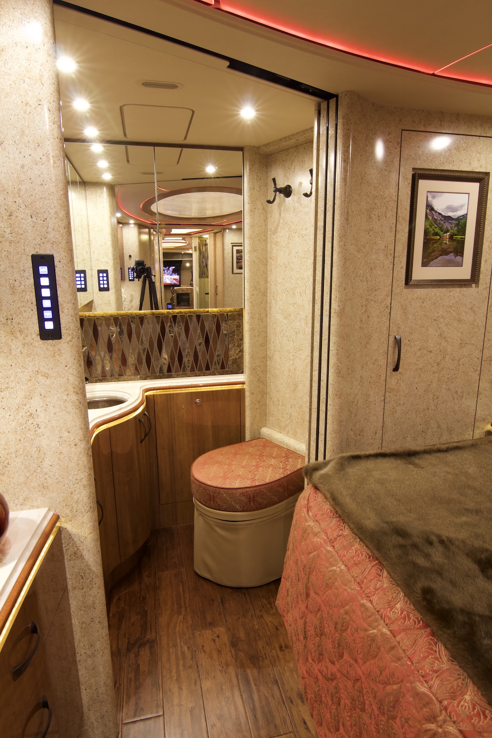 2017 Prevost Marathon H3-45 For Sale