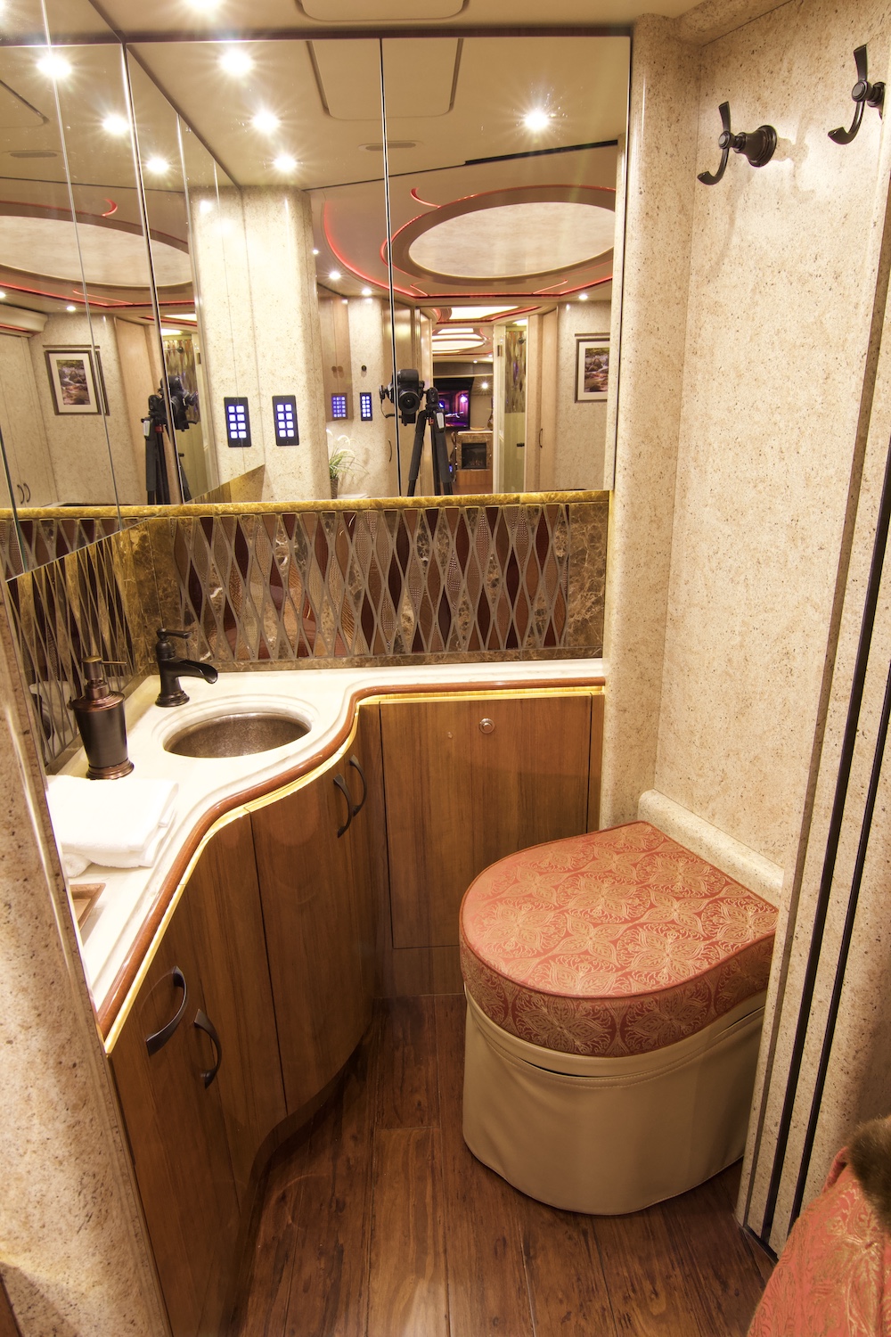 2017 Prevost Marathon H3-45 For Sale