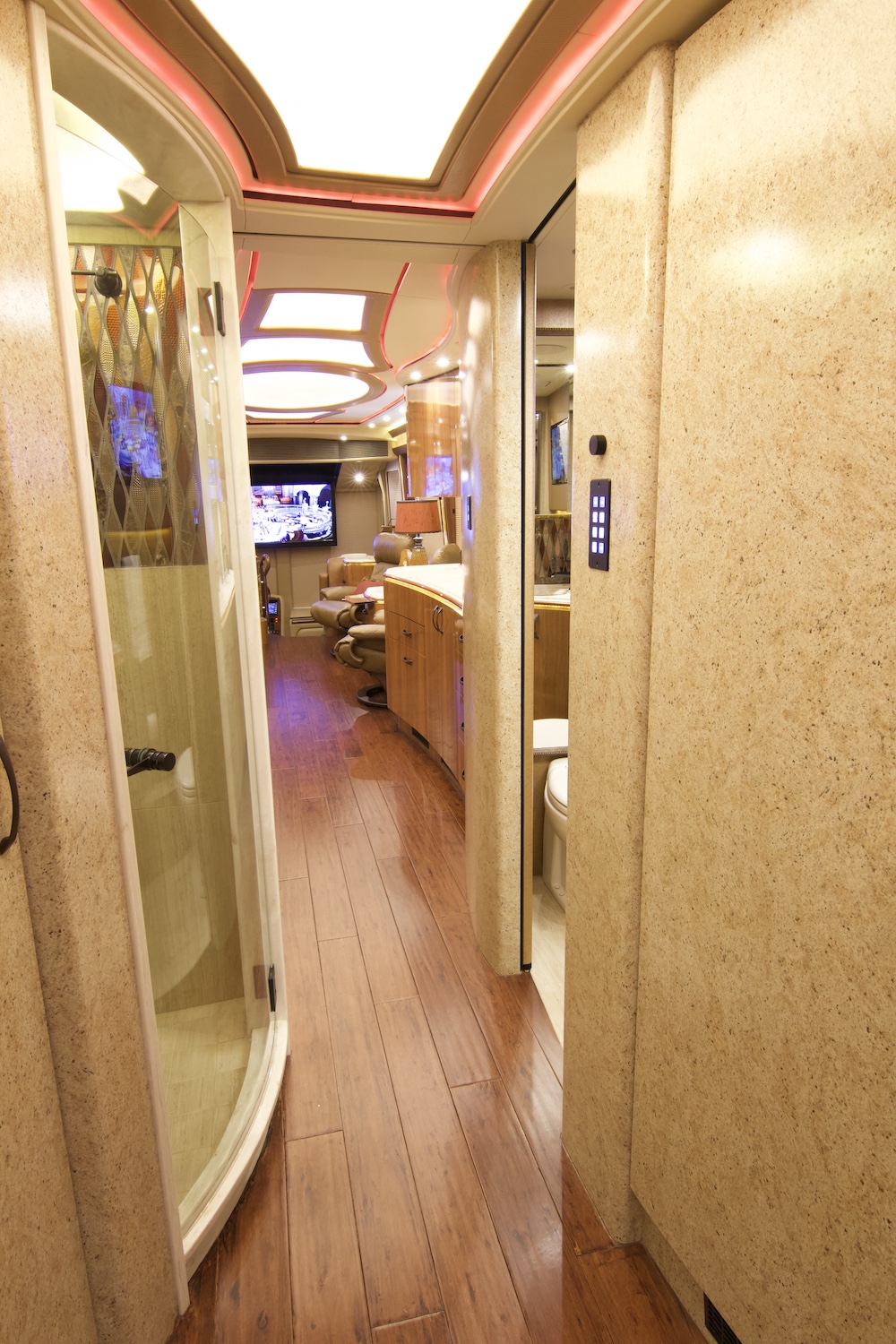 2017 Prevost Marathon H3-45 For Sale