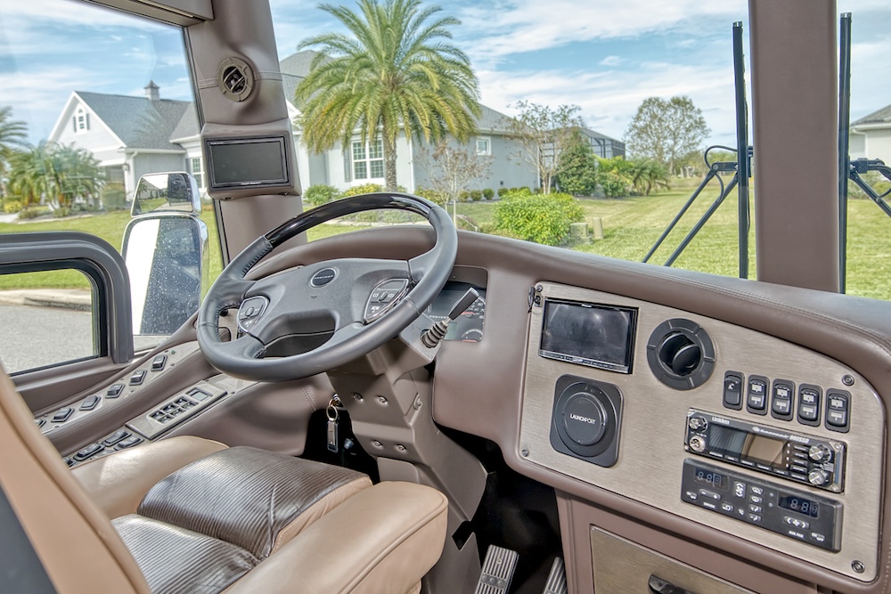 2017 Prevost Millennium  H3-45 For Sale