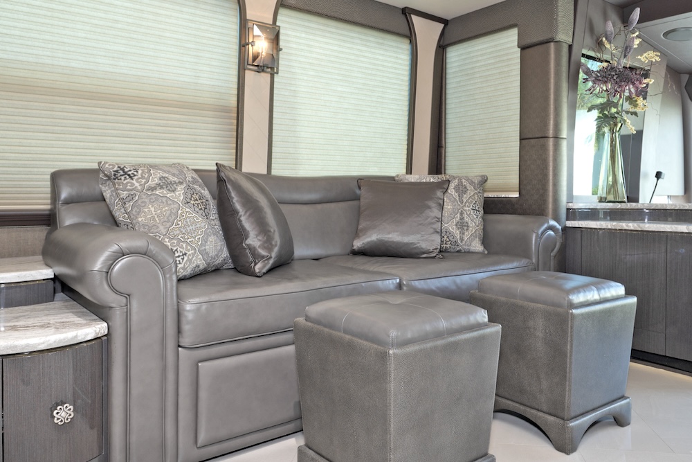 2017 Prevost Millennium  H3-45 For Sale