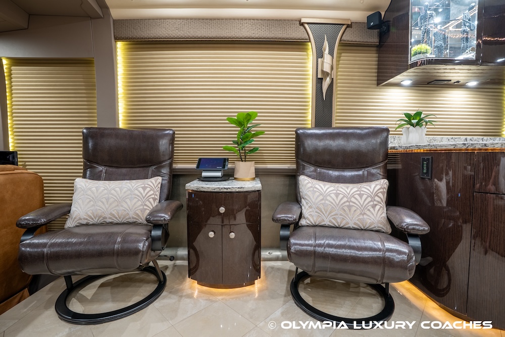 2017 Prevost Millennium H3-45 For Sale