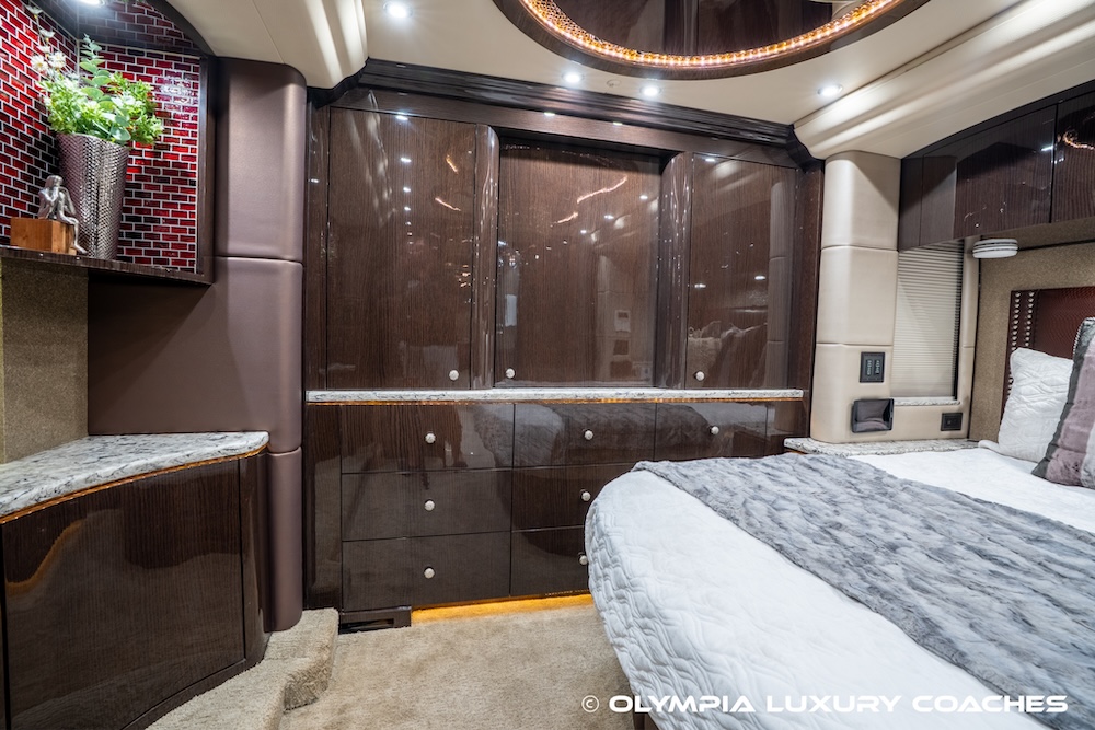 2017 Prevost Millennium H3-45 For Sale