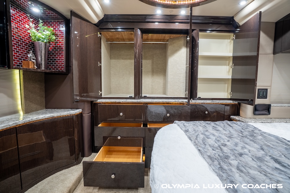 2017 Prevost Millennium H3-45 For Sale