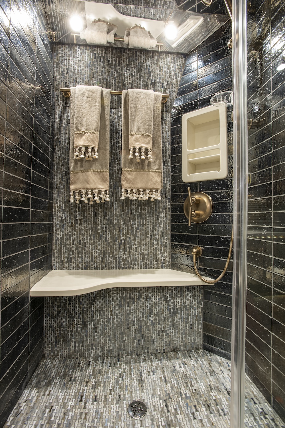 2018 Prevost Liberty H3-45 For Sale