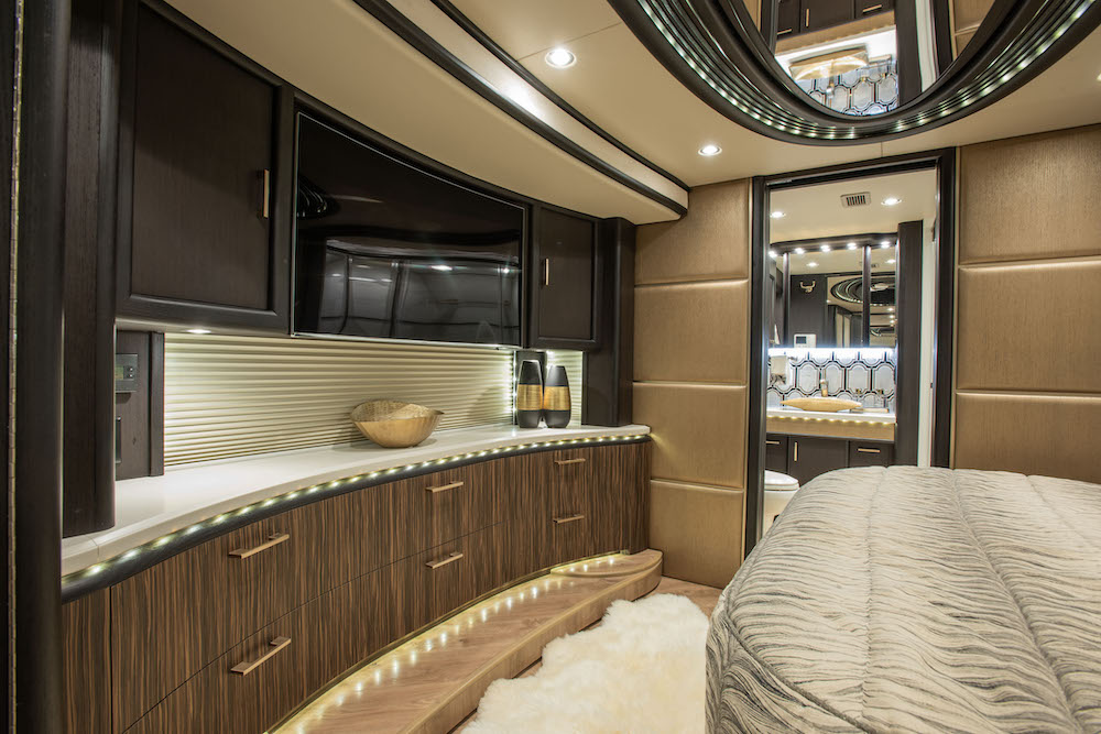 2018 Prevost Liberty H3-45 For Sale
