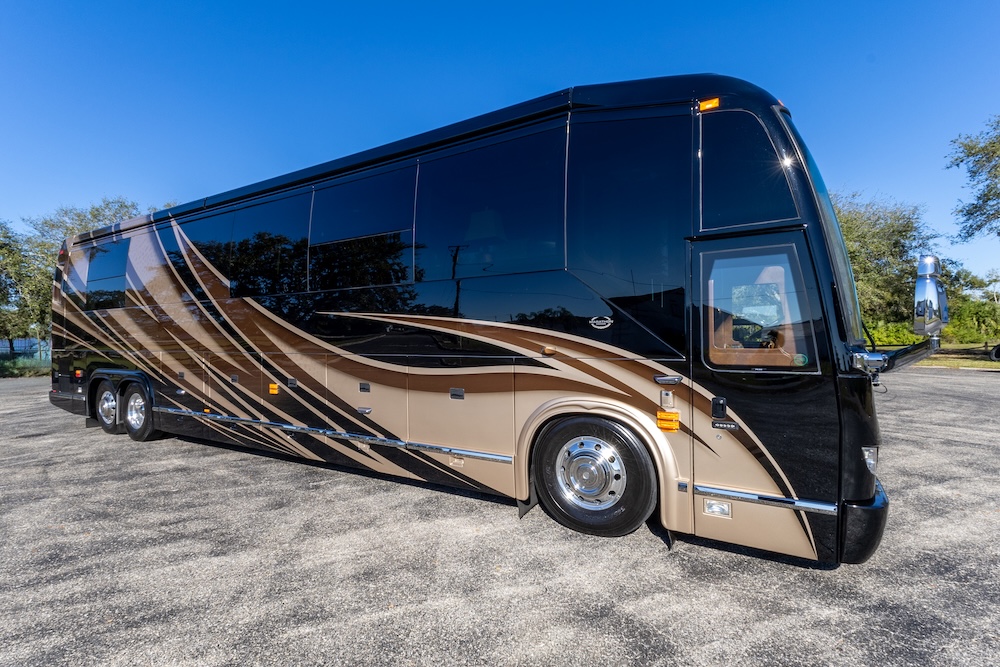 2018 Prevost Marathon H3-45 For Sale