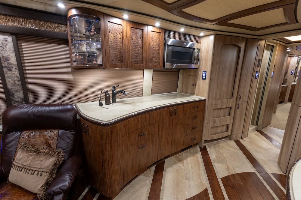 2018 Prevost Marathon H3-45 For Sale