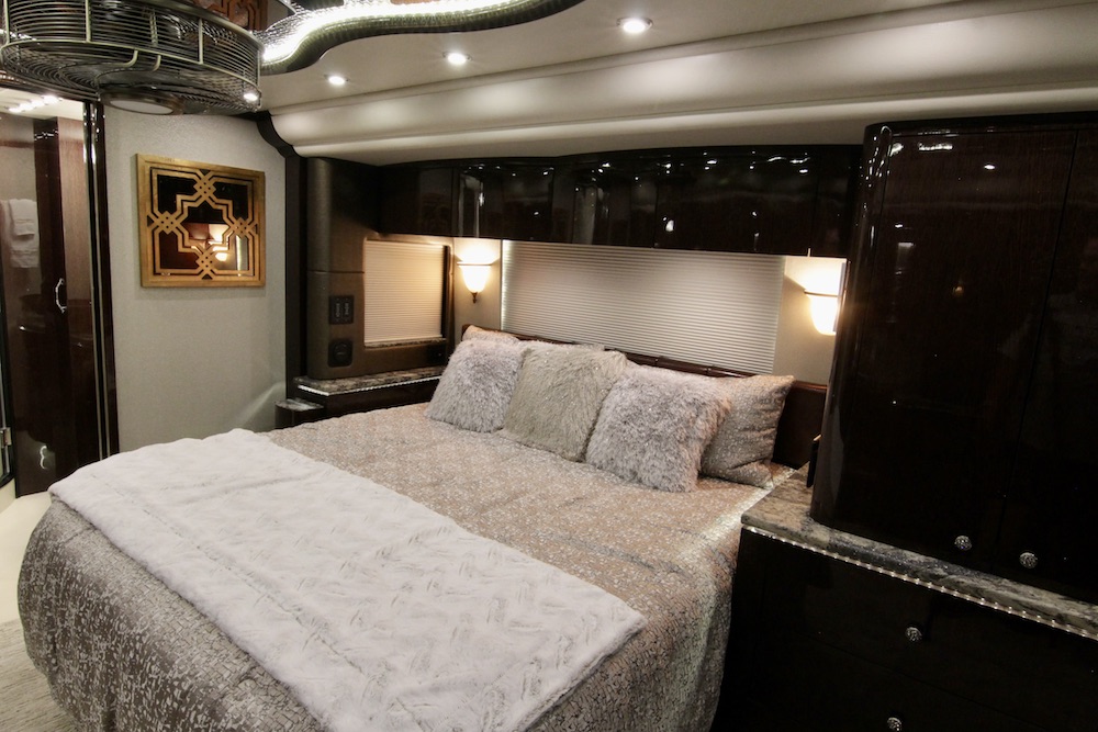 2018 Prevost Millennium H3-45 For Sale