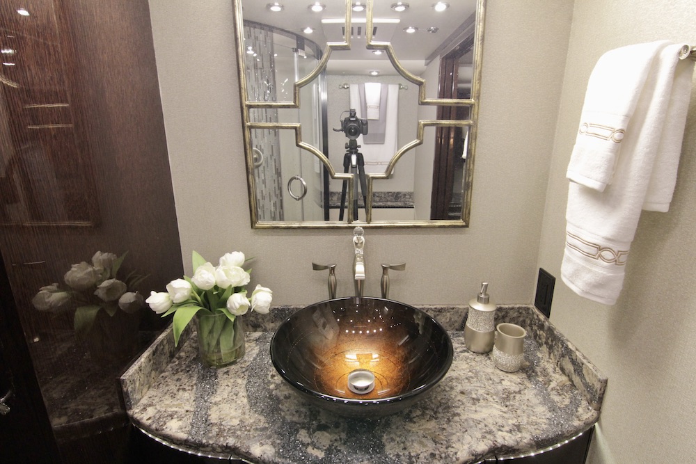 2018 Prevost Millennium H3-45 For Sale