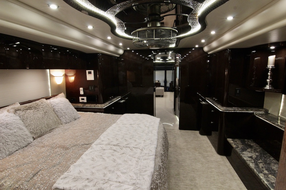 2018 Prevost Millennium H3-45 For Sale