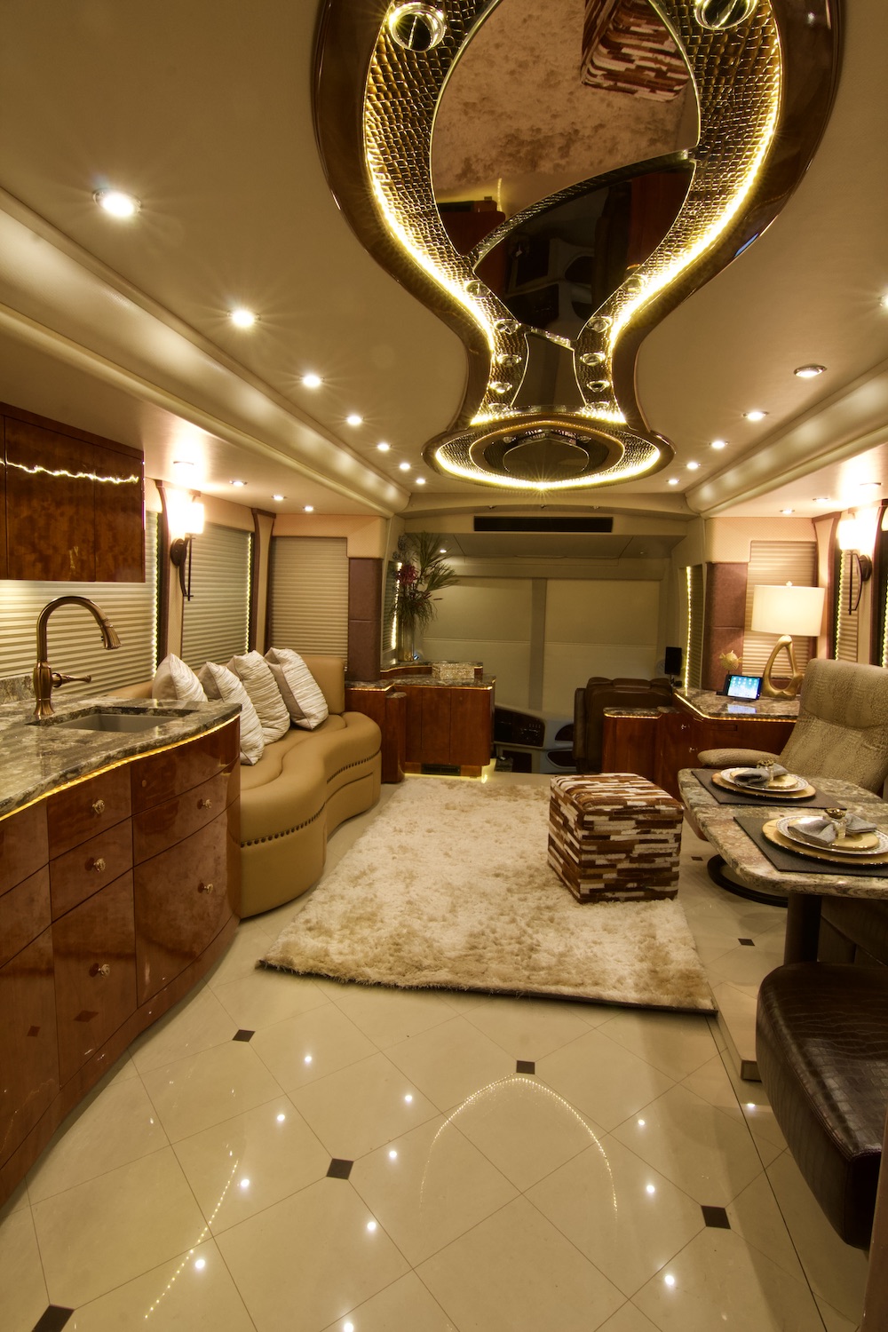 2018 Prevost Millennium H3-45 For Sale