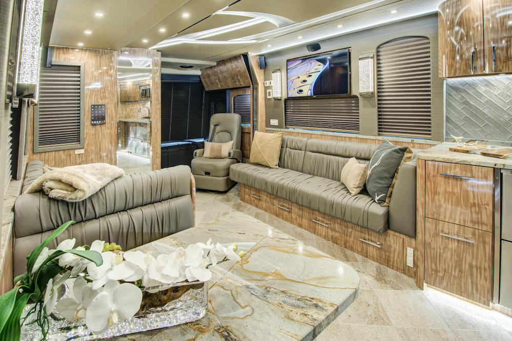 2019 Prevost Florida Coach X3 For Sale