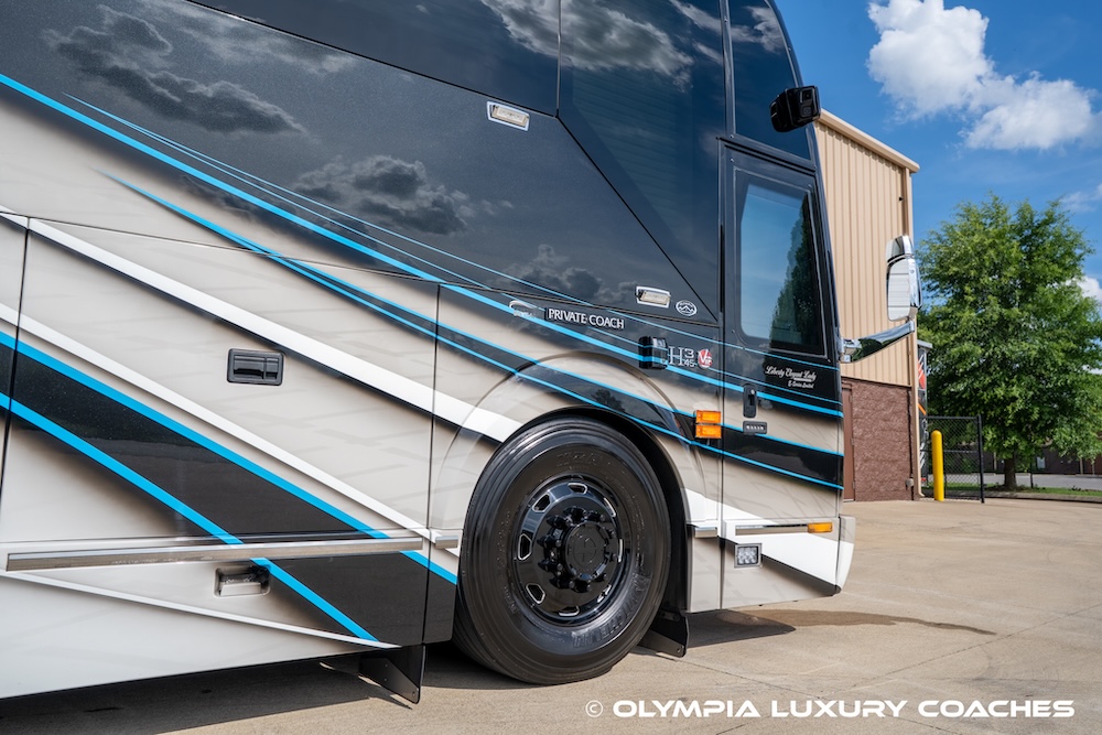 2019 Prevost Olympia H3-45 For Sale