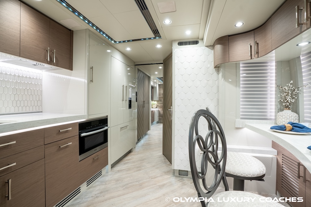 2019 Prevost Olympia H3-45 For Sale