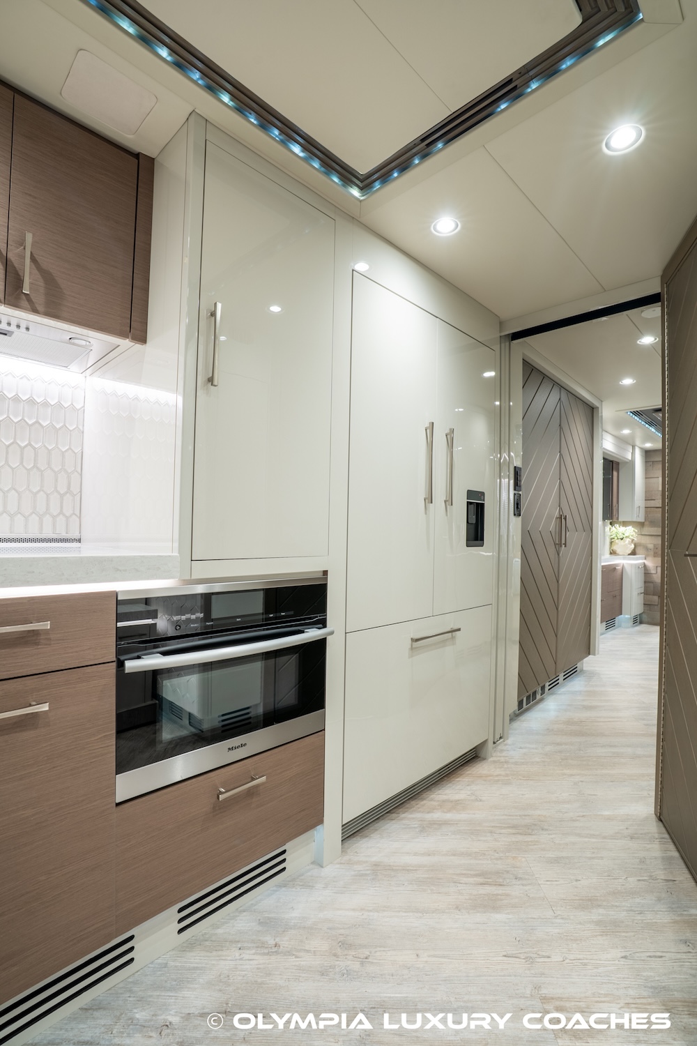 2019 Prevost Olympia H3-45 For Sale