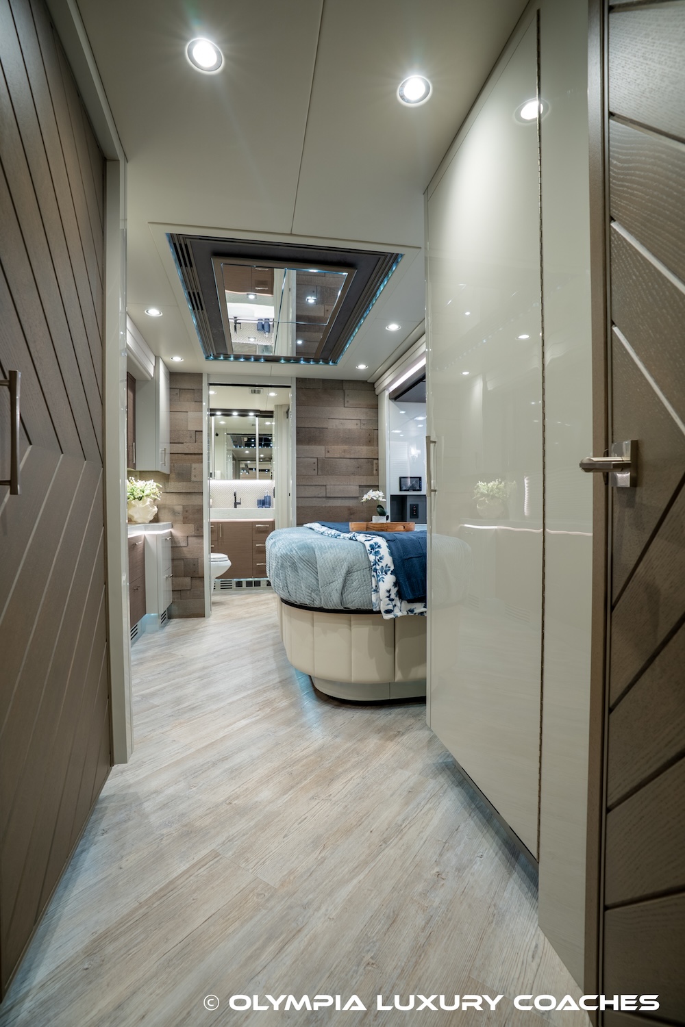 2019 Prevost Olympia H3-45 For Sale