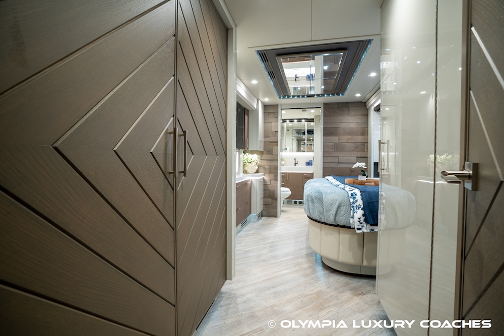 2019 Prevost Olympia H3-45 For Sale