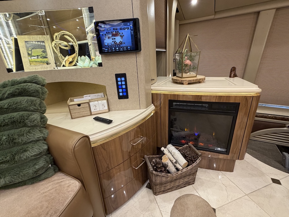 2019 Prevost Marathon H3-45 For Sale
