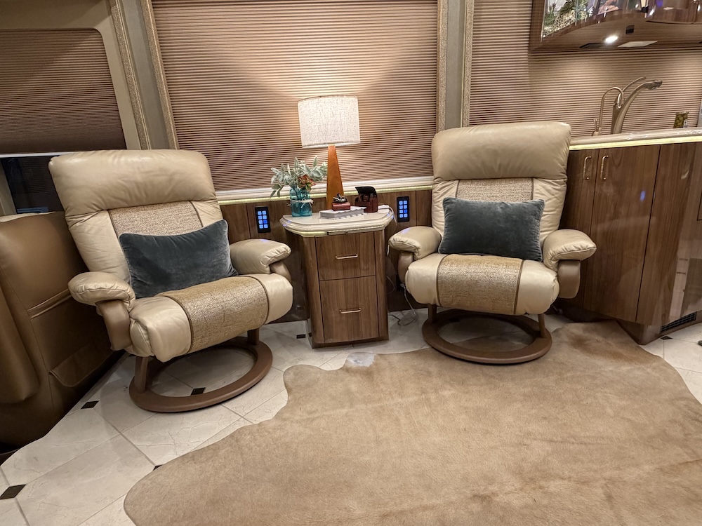 2019 Prevost Marathon H3-45 For Sale