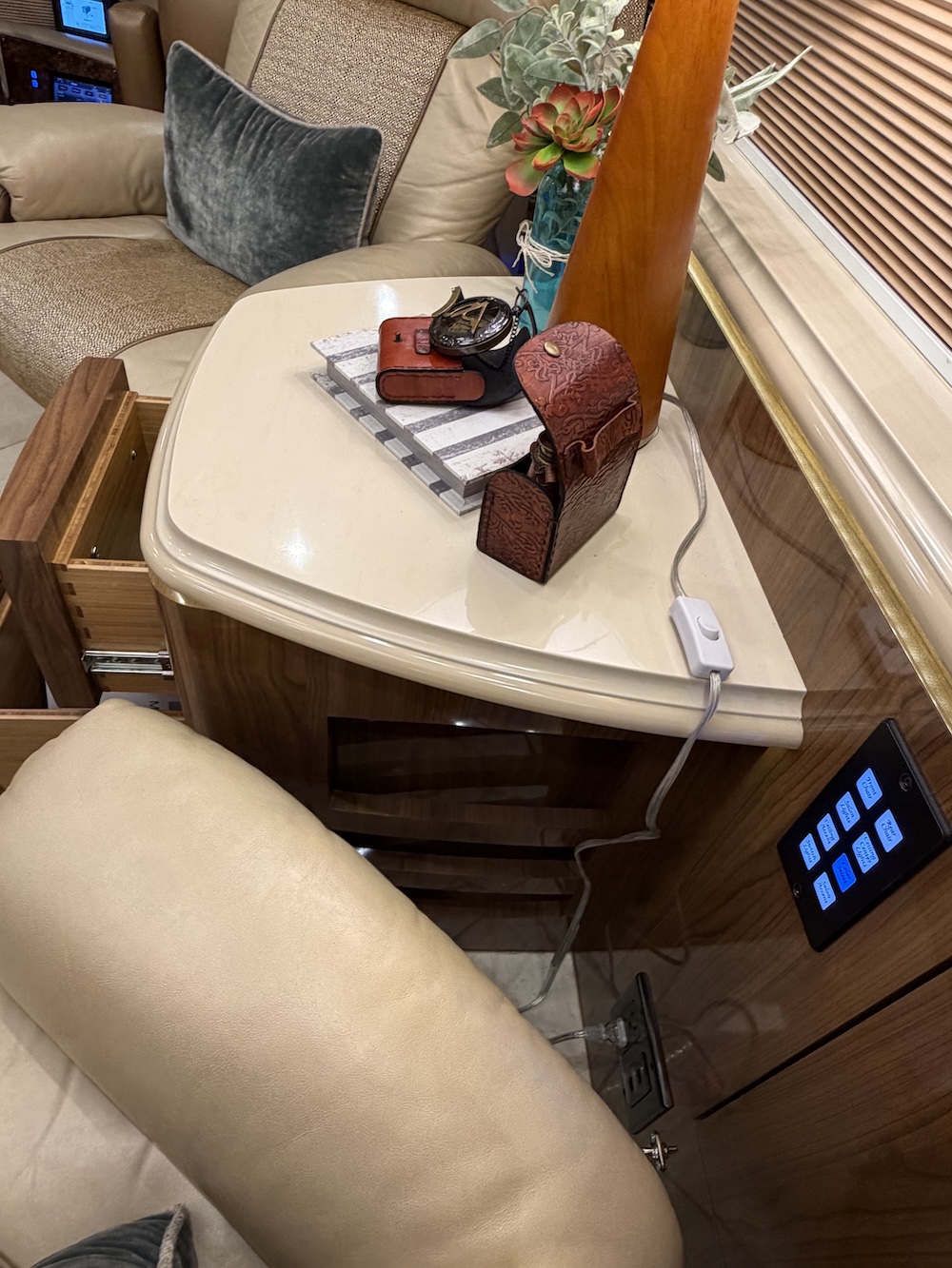 2019 Prevost Marathon H3-45 For Sale